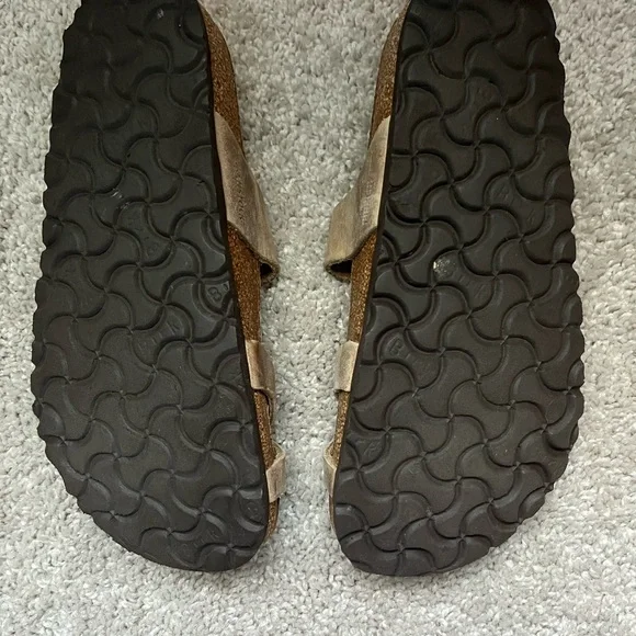 SOLD - Picture 5 of 5